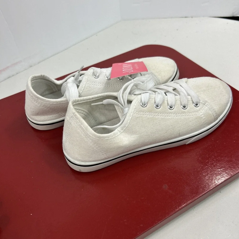 White Canvas Sneakers US 5 Lace‎ Up Shoes Classic Preppy